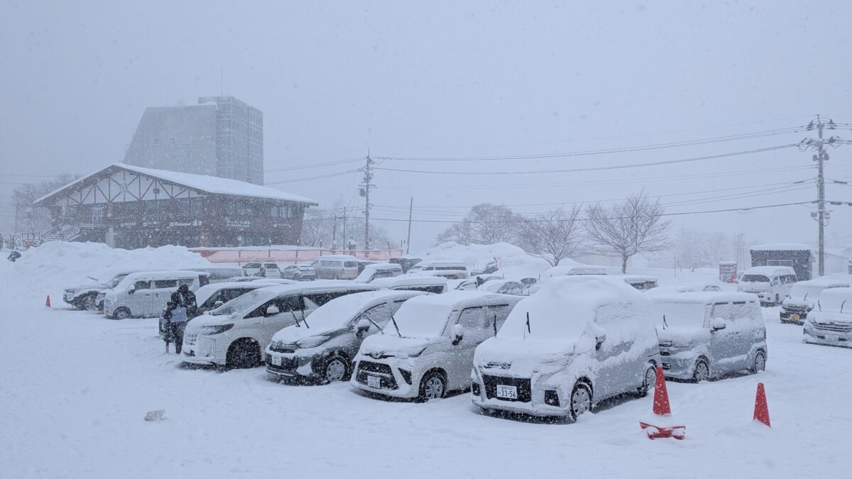 蔵王ロープウェイの駐車場